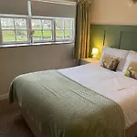 בית הארחה The Barn And Tearoom Hutton le Hole