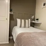 בית הארחה The Barn And Tearoom 3*