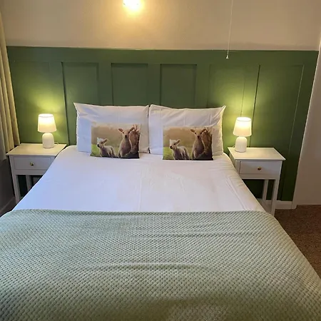 The Barn And Tearoom