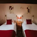 The Barn And Tearoom Guest house