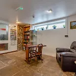 The Barn And Tearoom Guest house